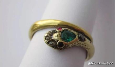 神秘、危险的珠宝题材！被大牌追捧的潮流时尚？45款蛇类珠宝盘点