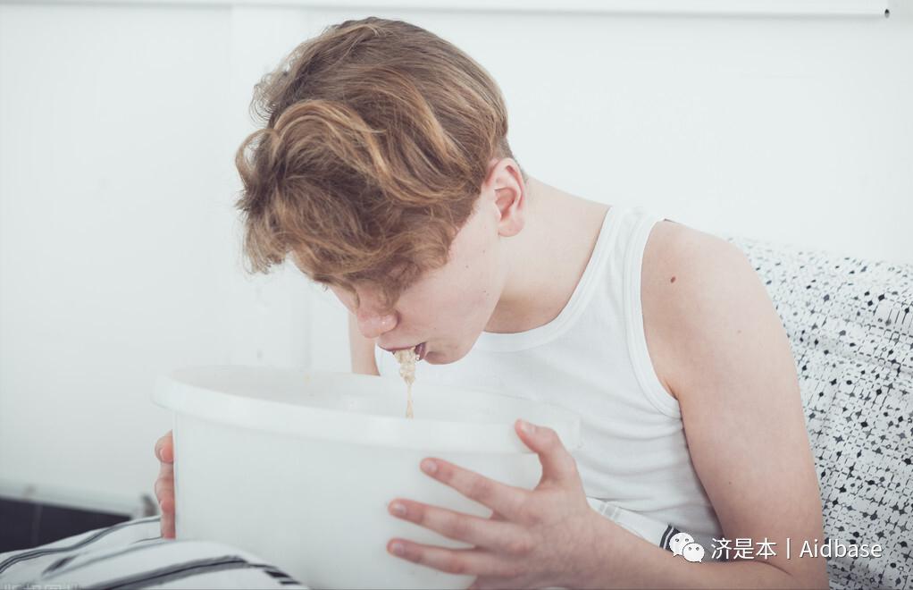 孩子诺如病毒呕吐怎么处理,宝宝感染诺如病毒喝水都吐怎么办