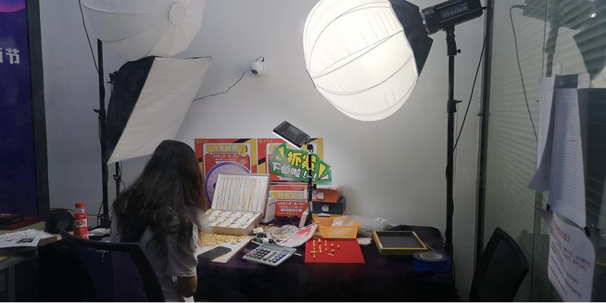 水贝黄金批发商如何盈利,水贝黄金商人