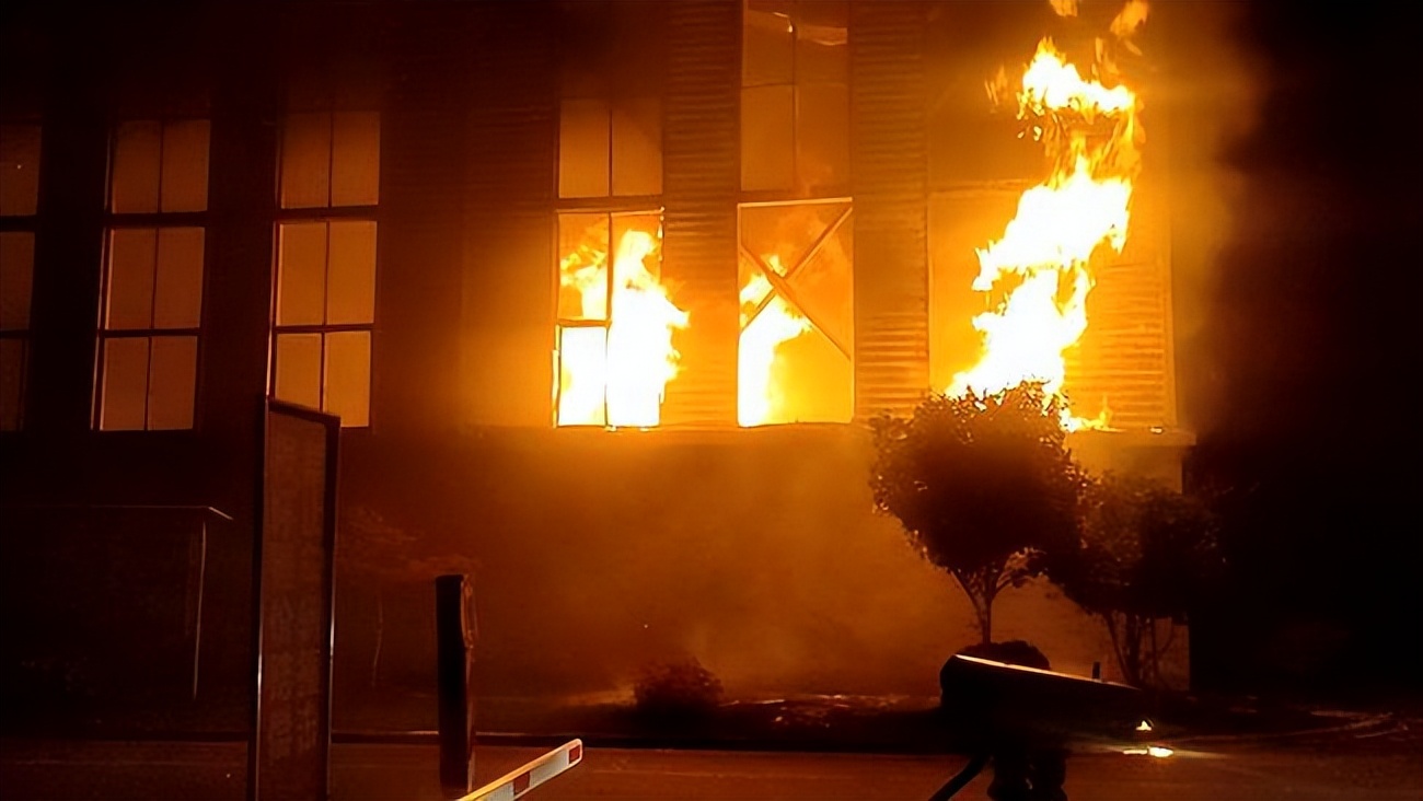 二战中摧毁法西斯的三大军事活动,二战特洛伊木马计