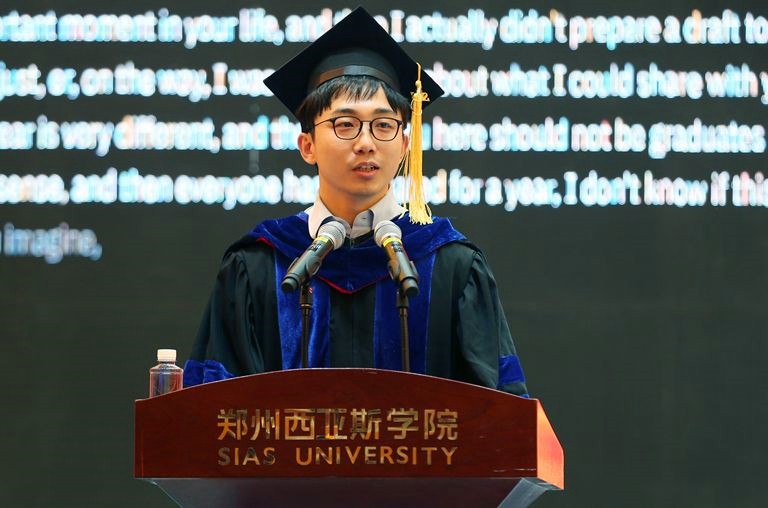 王宁智斗笨贼,王宁创业故事