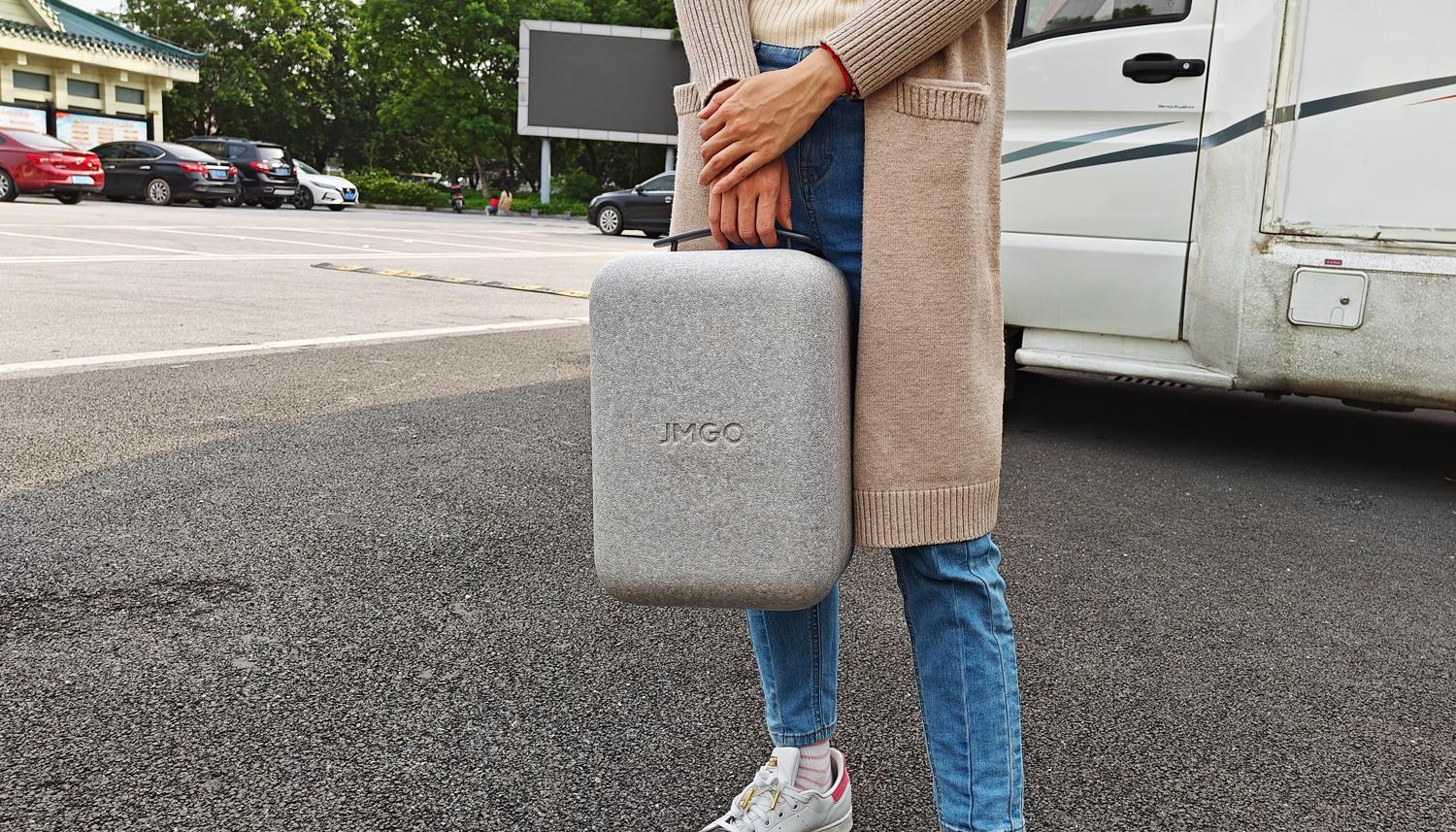 坚果N1pro投影仪评测3d效果,投影仪坚果n1spro开灯投影效果