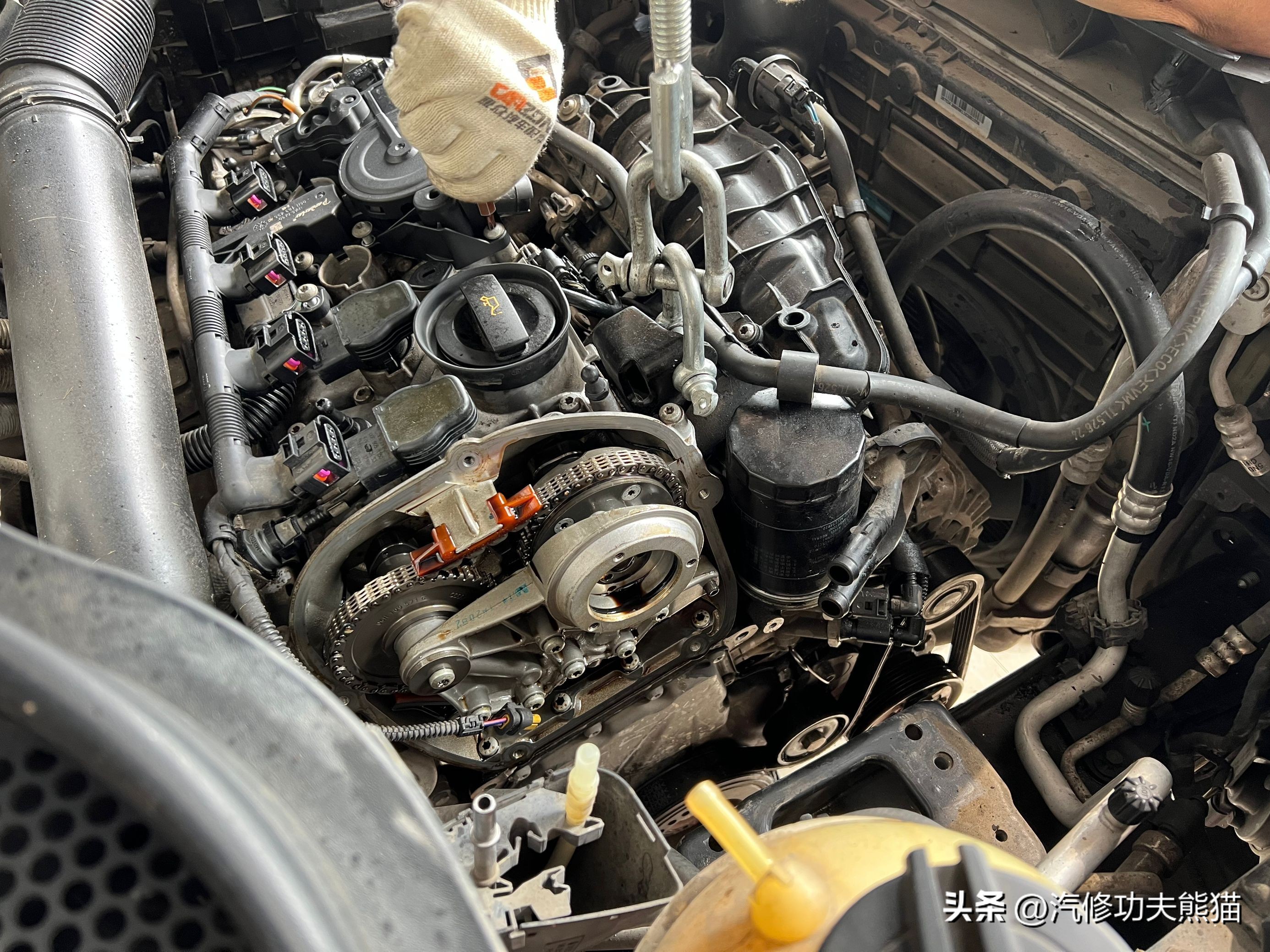 大众途观l2.0t2022保养复位,途观l2017款380tsi四驱豪华版保养