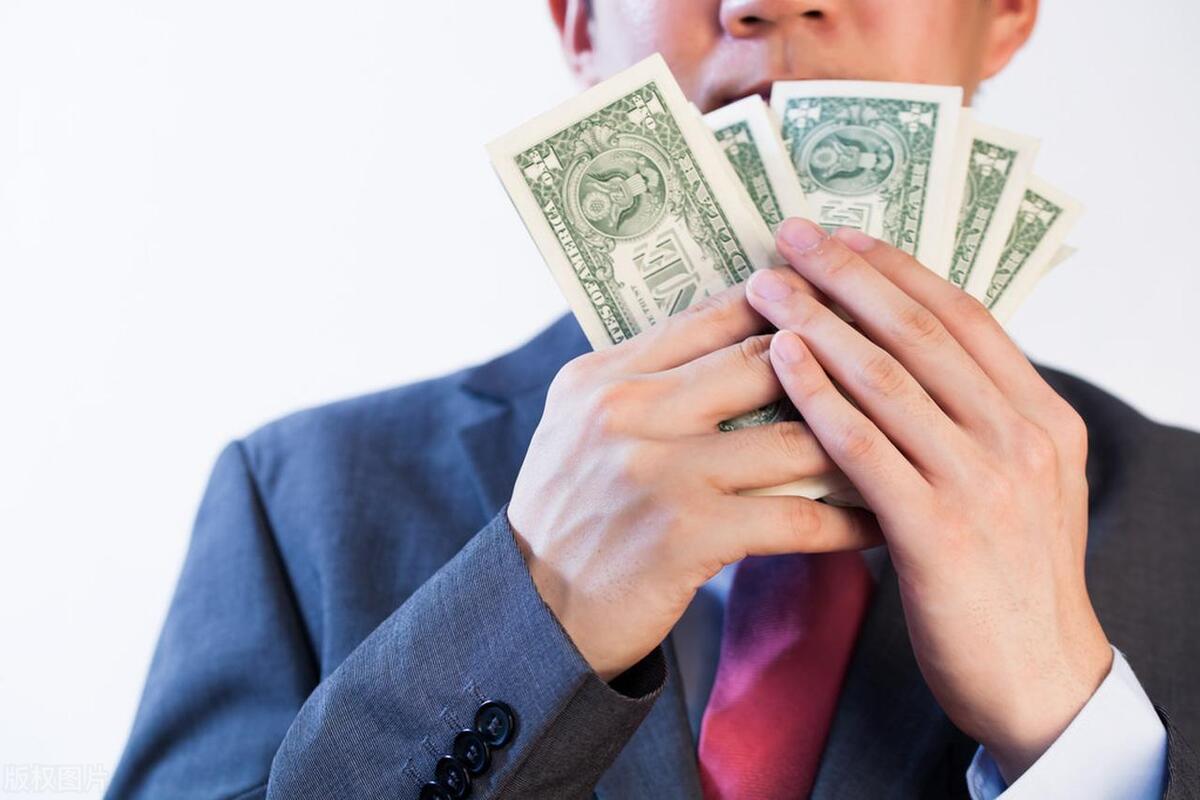 鑲¤瘎浜忛挶,鐐掕偂浜忛挶濡備綍棰勫垽