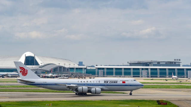 c919成功首飞国产大型客机零突破,c919飞机最新信息首飞