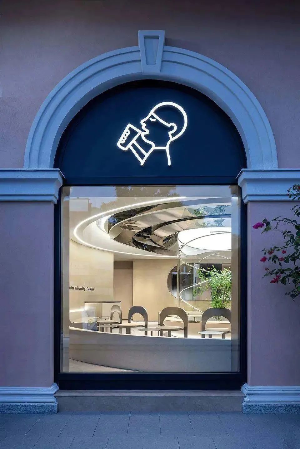 喜茶奶茶加盟大概需要多少钱,喜茶加盟一个城市可以开几家