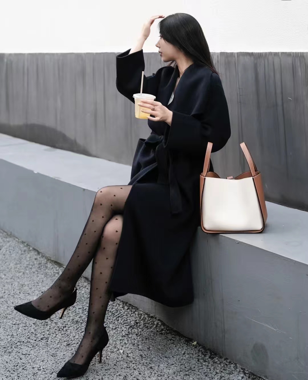 秋冬穿搭很简单这样穿秒变女神,今年冬季最火的穿搭精致女生必看