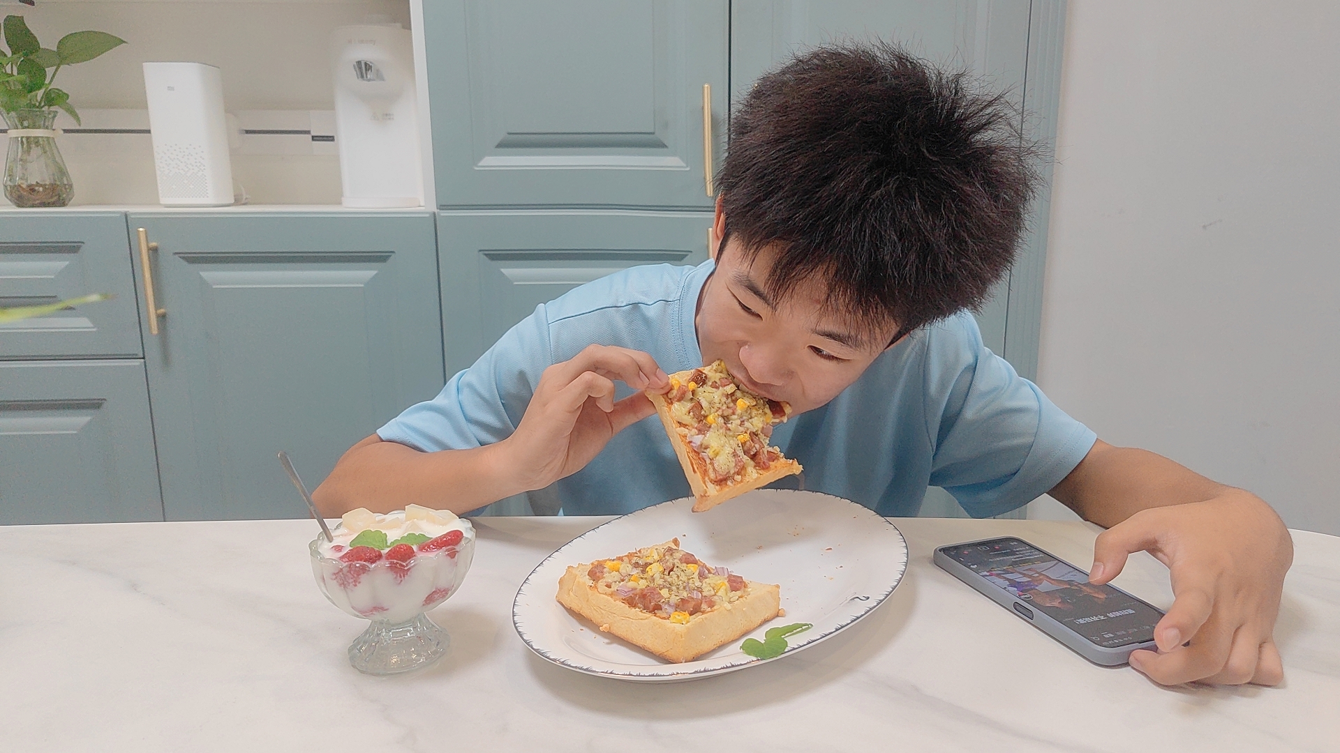 长帝企鹅顶顶和海氏m6哪个好,企鹅顶顶厨师机做蛋糕