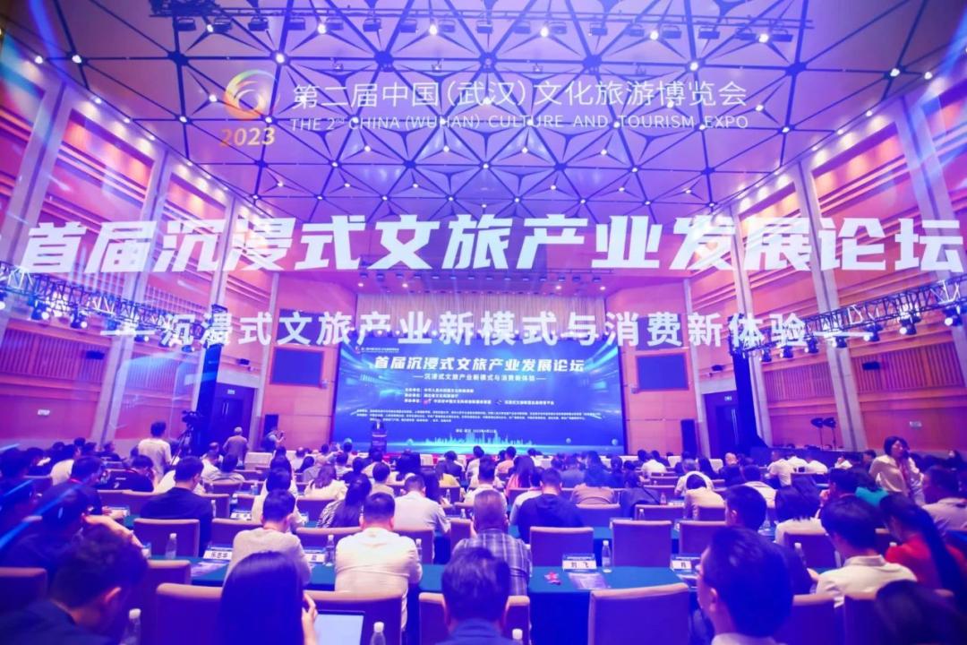 再获多项荣誉,再获殊荣后面一句