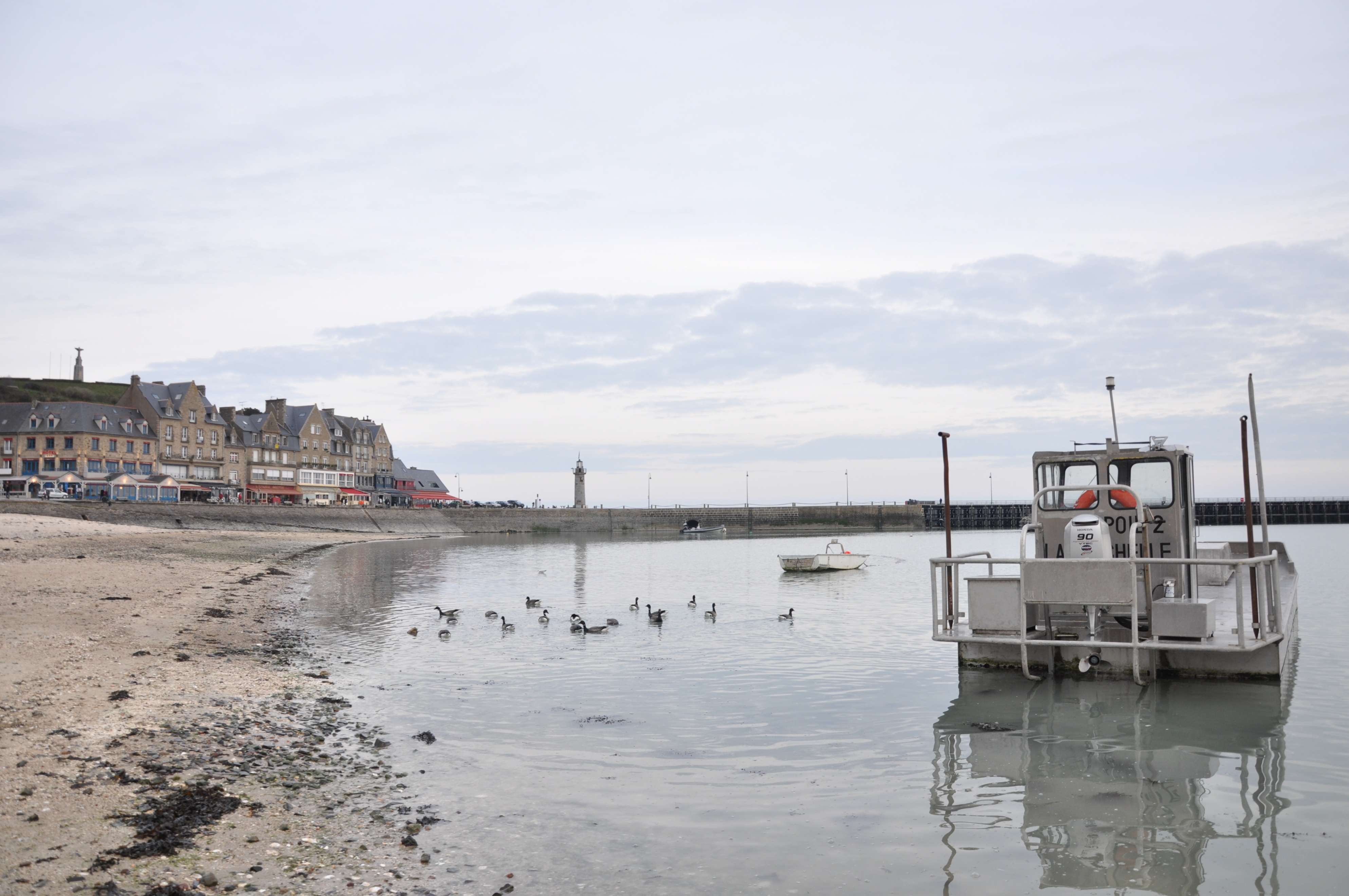 生蚝之都康卡勒：凯撒大帝太阳王拿破仑三世青睐，美味流传两千年