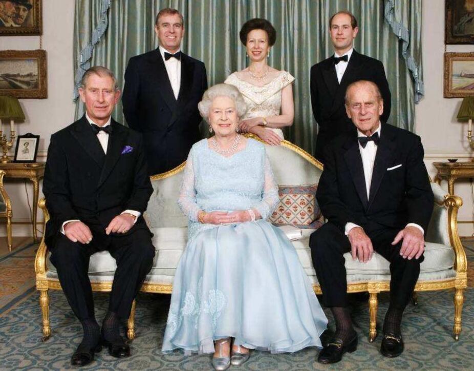 英国在第一次世界大战时期为什么会出现所谓“王朝更迭”？