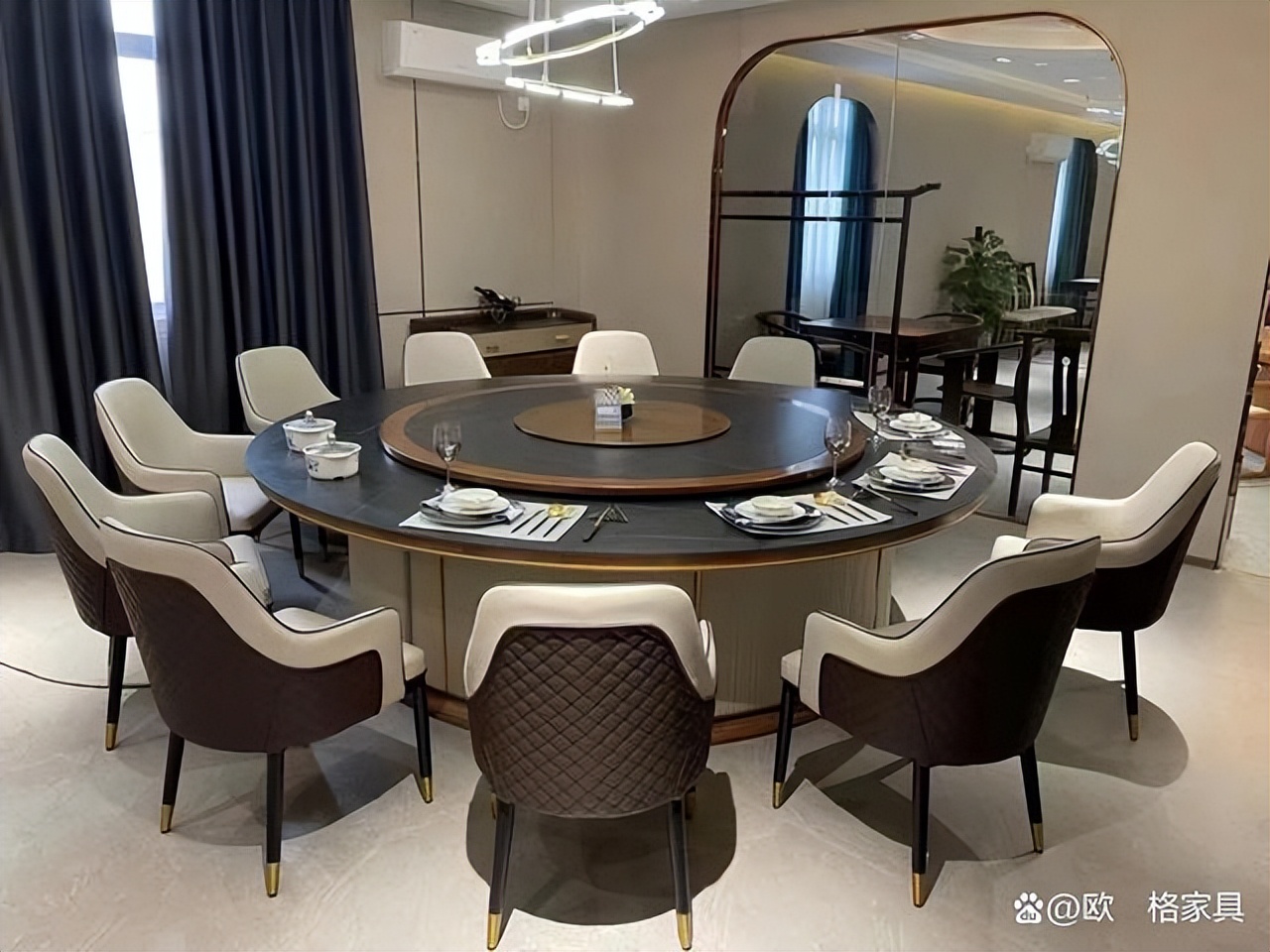 家用高档圆桌餐桌大理石,别墅高档电动餐桌时尚大理石圆桌