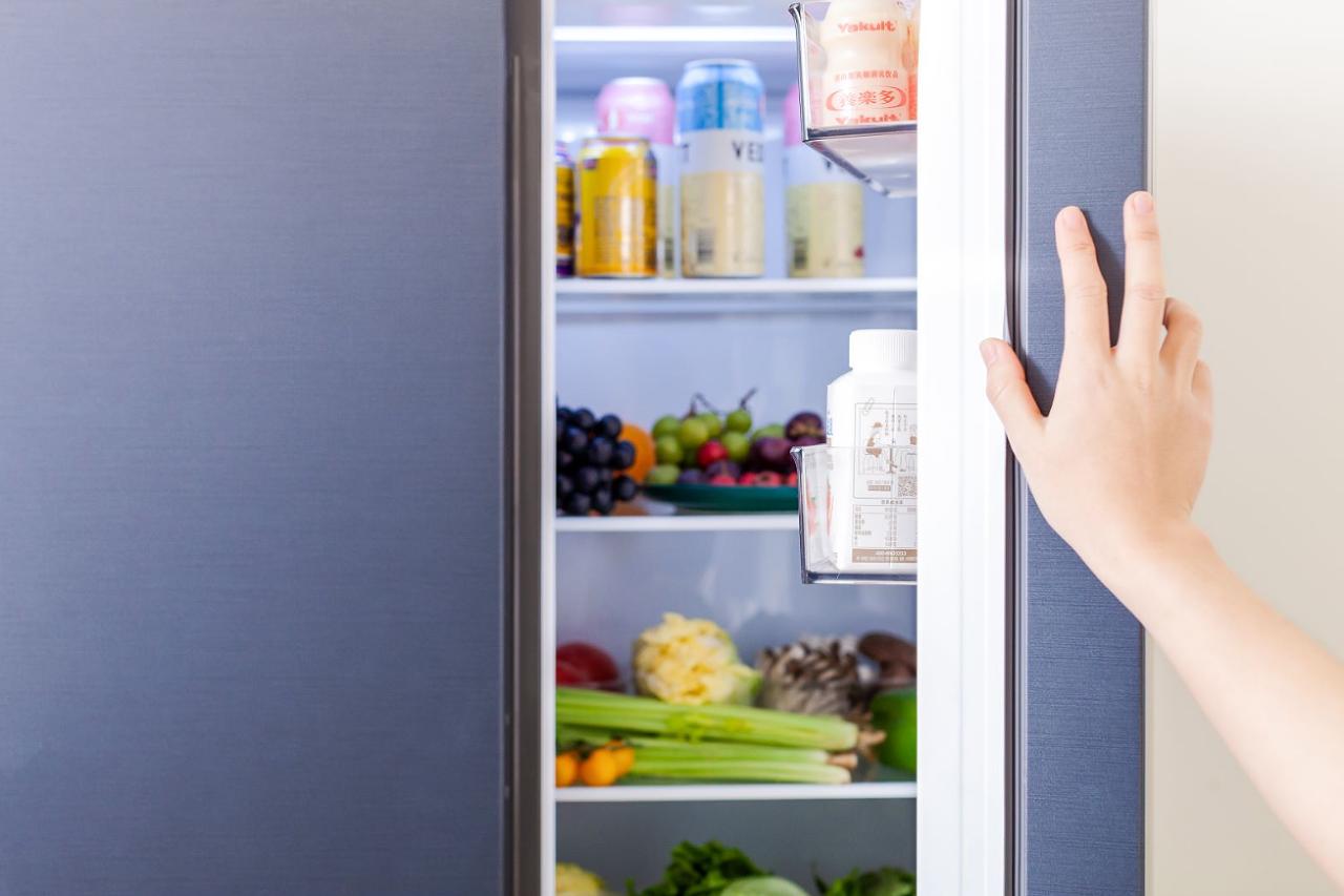 小户型想做嵌入式冰箱却怕翻车？记住这4大要点，安全下车不踩坑