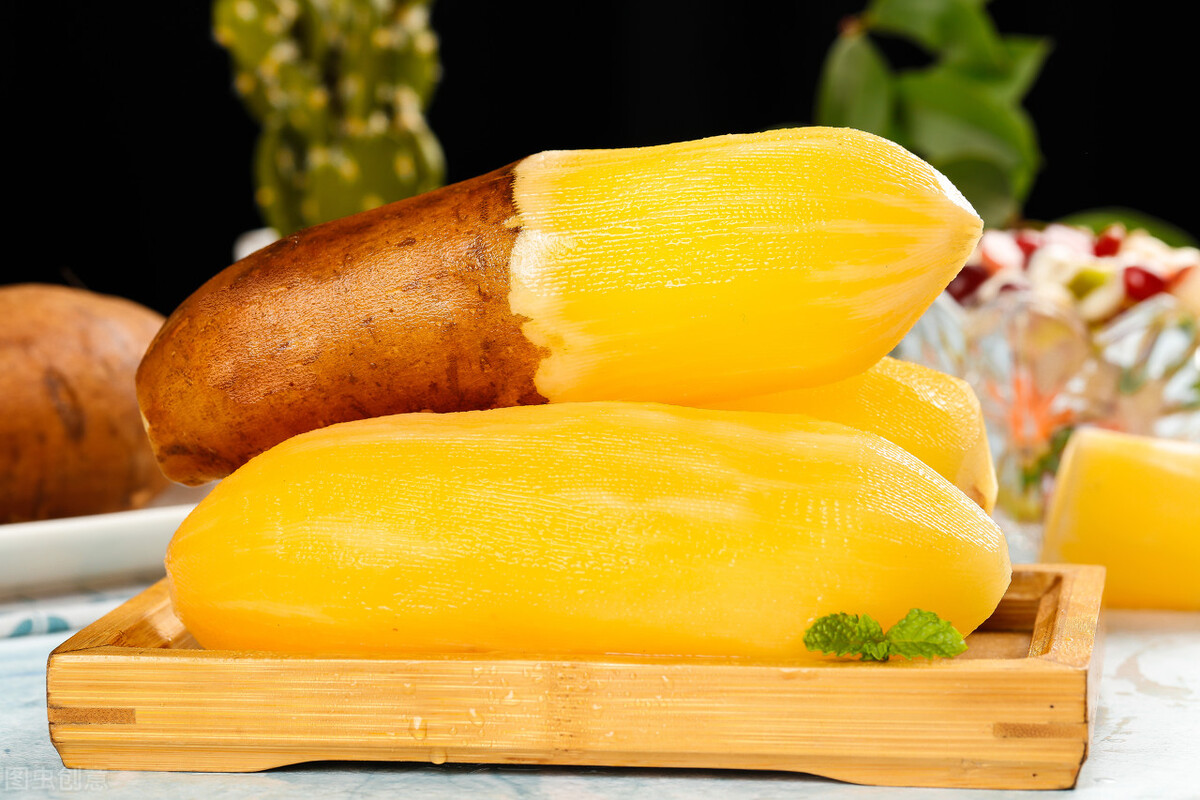 长在土里的水果你能说出几个,有哪几种水果是长在土里的