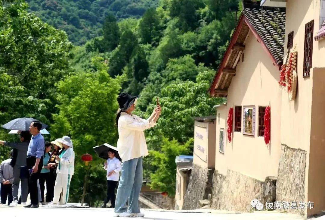 凝心聚力共绘高质量发展新蓝图,凝心聚力谋新篇齐心协力绘蓝图