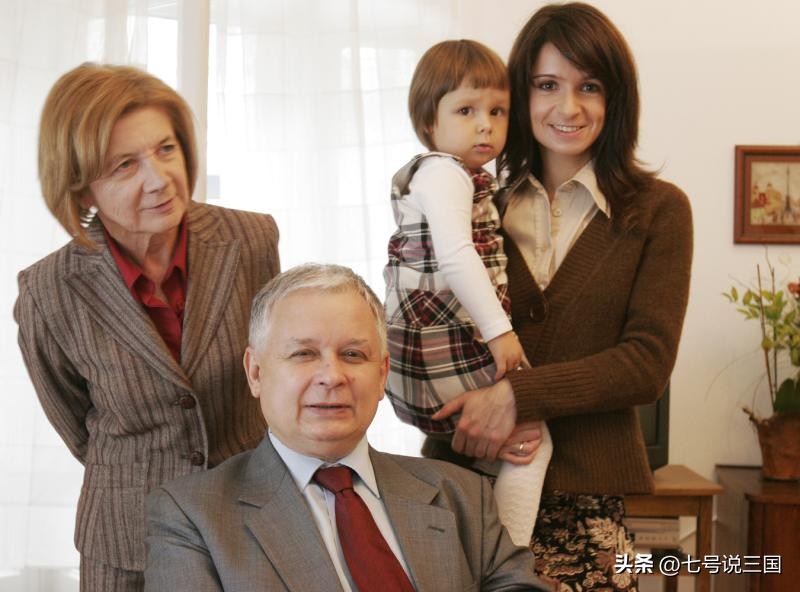 波兰与俄罗斯和德国历史恩怨,波兰德国美国俄罗斯