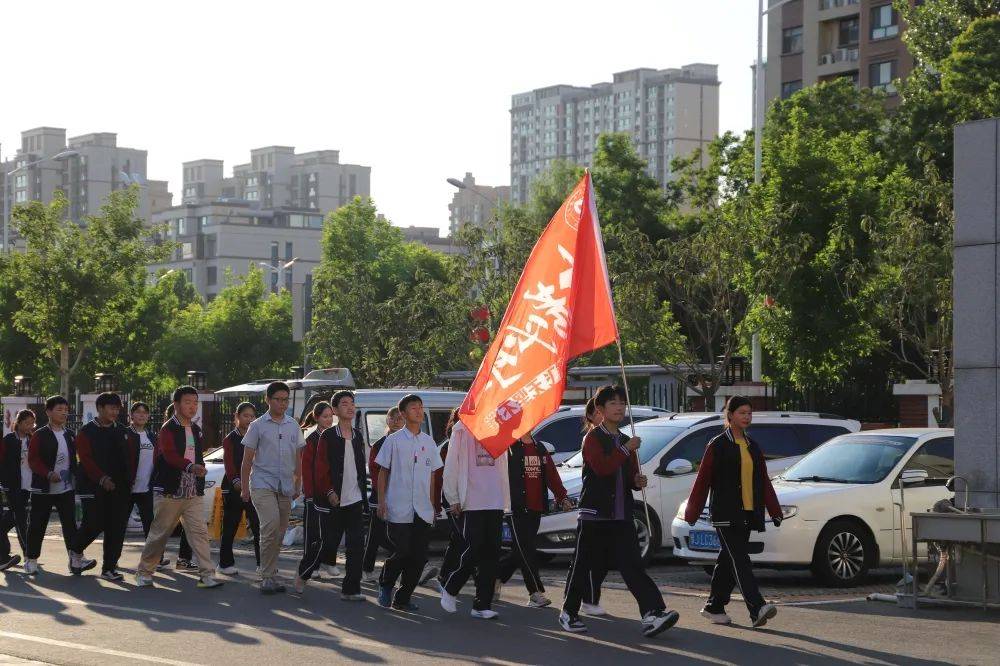 濮阳市开德中学第一届体育节视频,濮阳市开德中学百日誓师