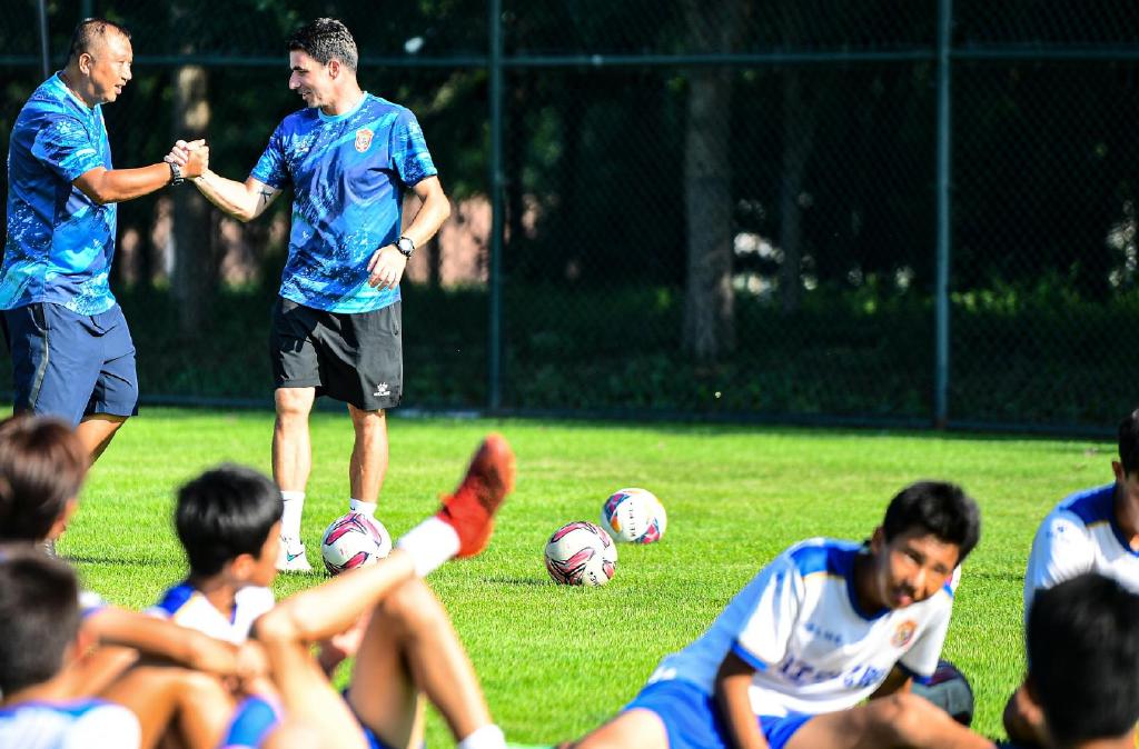 鍏嬬綏鍦颁簹鏁欑粌2018,鍏嬬綏鍦颁簹瓒崇悆鏁欑粌鏉ュ崕