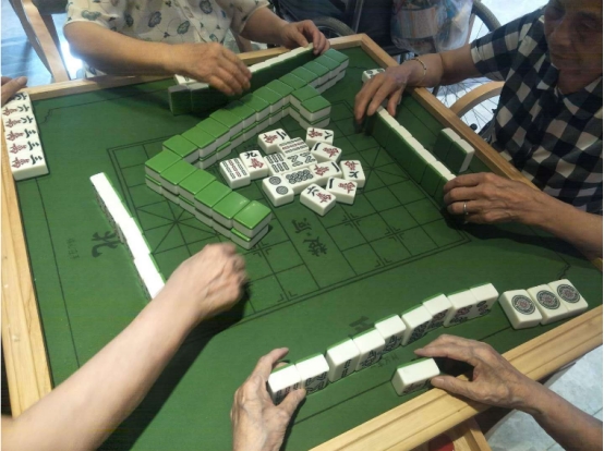 36岁女士脑梗突然死亡,30岁女子高血压脑溢血