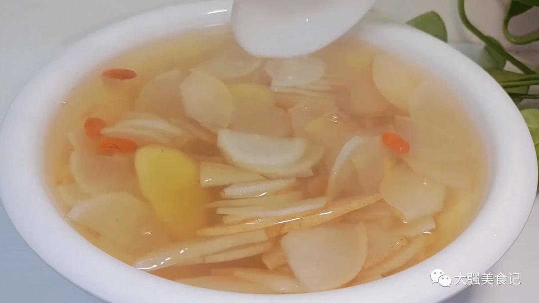 喉咙痒就咳嗽喝什么汤止咳,阳了之后干咳吃什么止咳效果最好