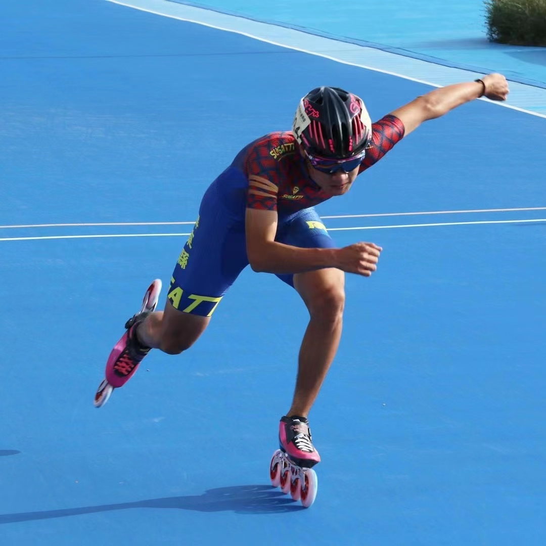 室内轮滑标准场地需要投资多少钱,建一个200米标准速度轮滑场多少钱
