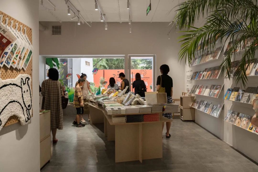 设计灵感丨高温+疫情，这18家“倒霉”的成都新店有什么看头？