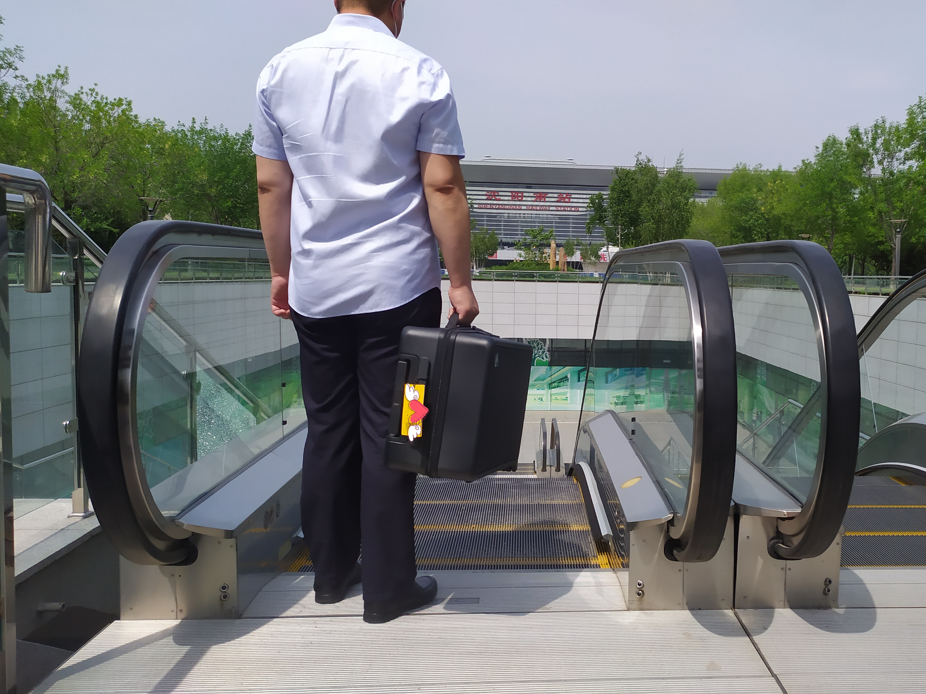 8号地平线行李箱测评,地平线8号行李箱推荐测评