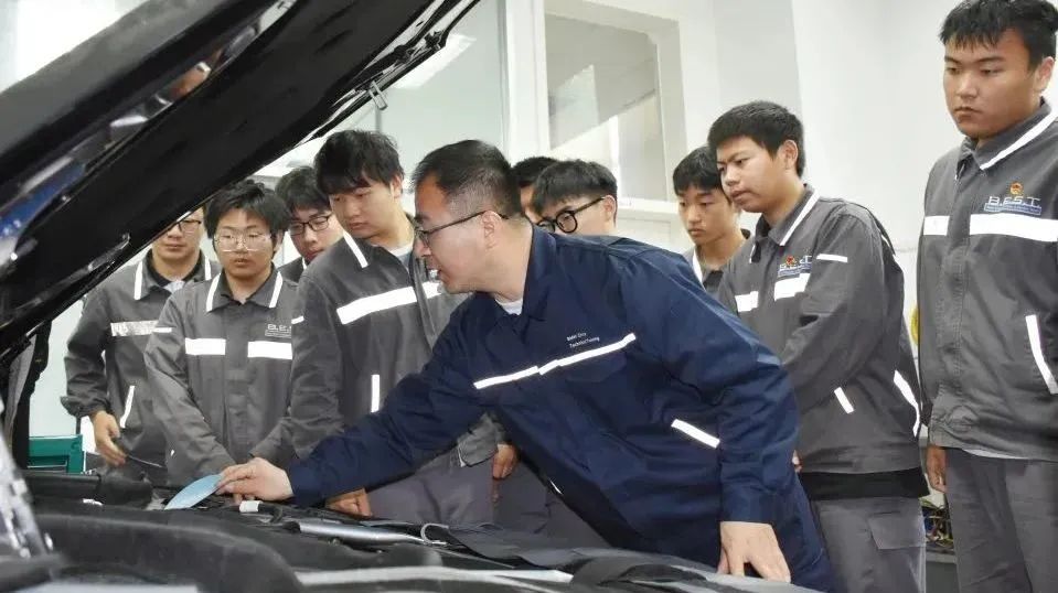 走进直播间|南京职教专访七:南京金陵高等职业技术学校中招特辑