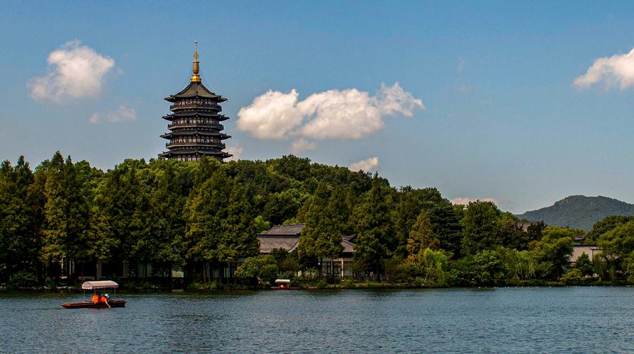 雷峰塔真正的遗址,千年古塔雷峰塔图片