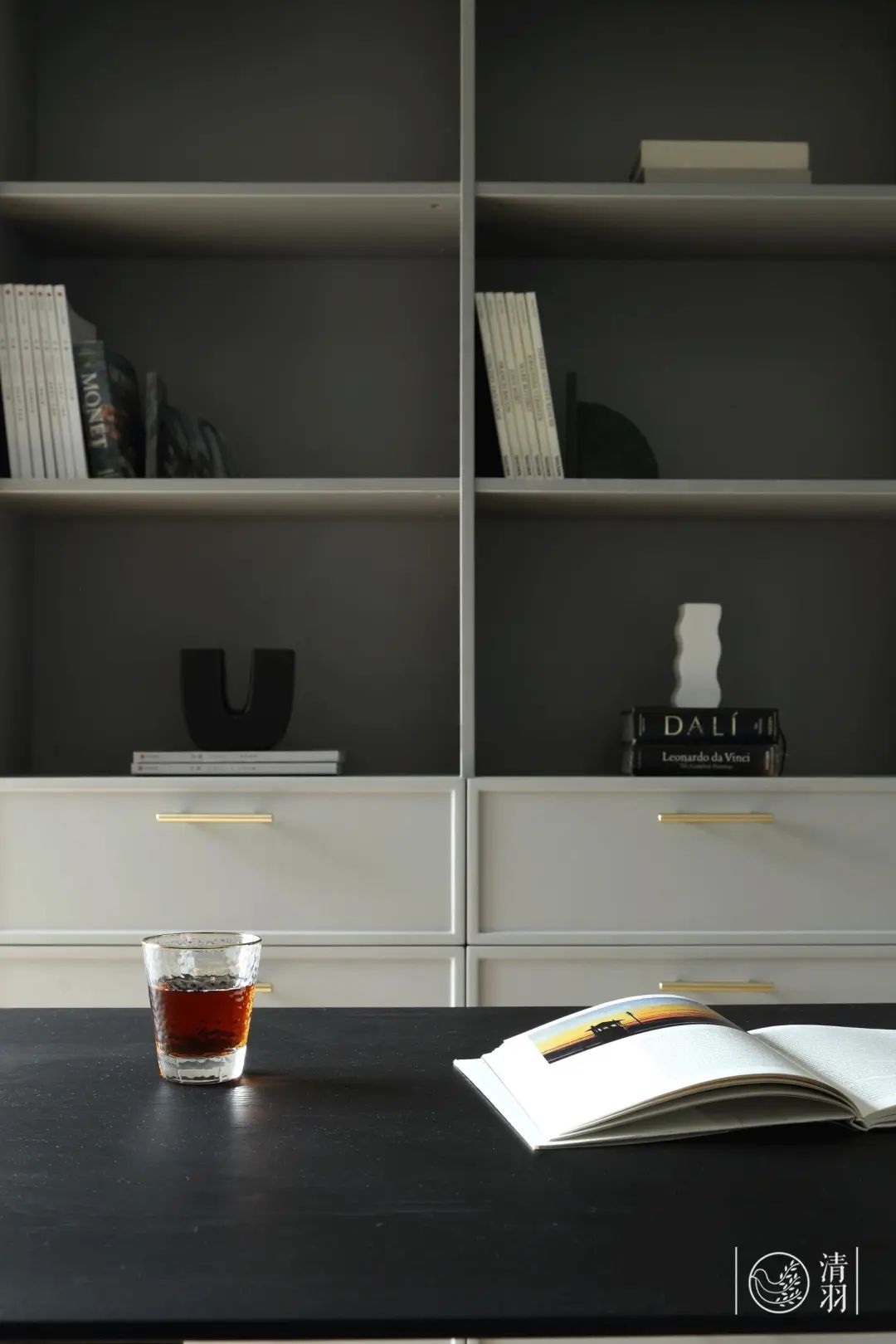 经典黑白灰的现代轻奢风,富有高级感的现代黑白灰