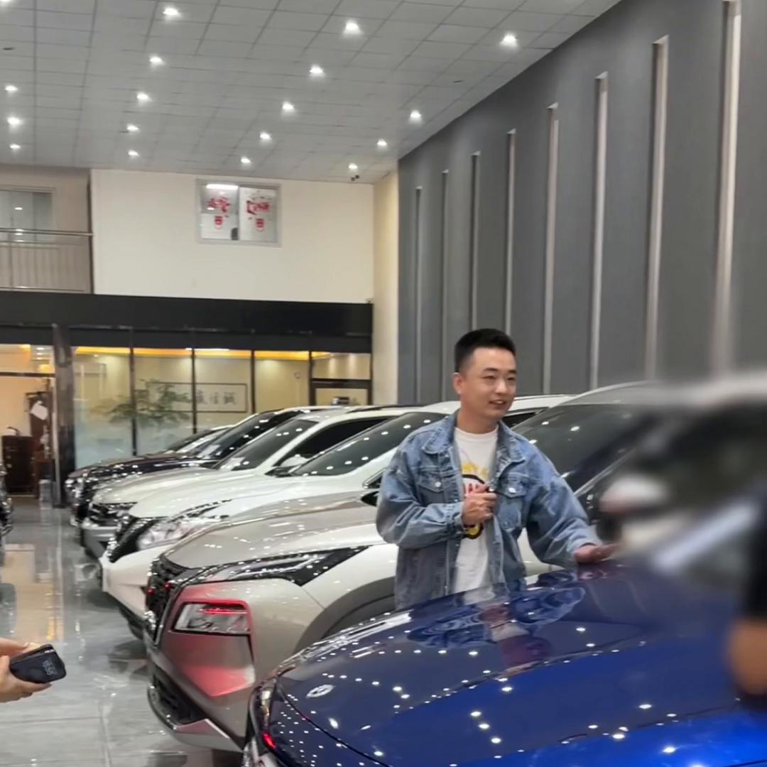 买车喜提新车,夫妻俩全款喜提新车