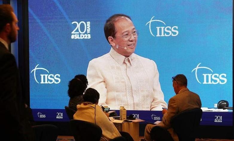 解放军中将就菲涉南海言论发问,认清现实菲律宾