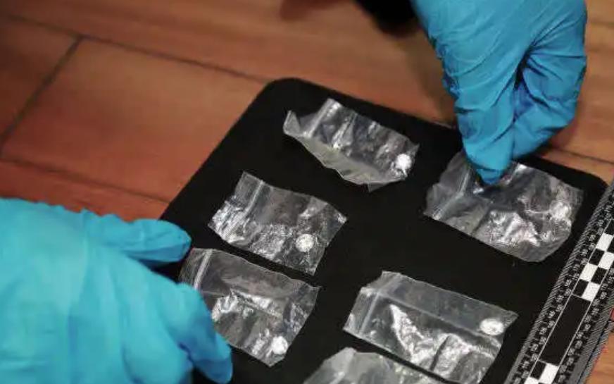 偷梁换柱被发现后续,10年前钻石被偷