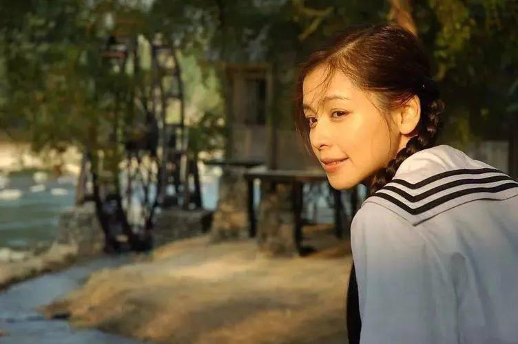 徐若瑄年轻时候的发型,徐若瑄标准瓜子脸