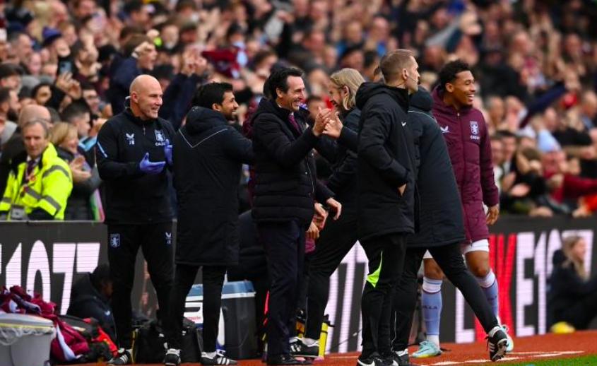 豪门恩怨曼联vs切尔西,英超豪门悲喜夜曼联又赢了