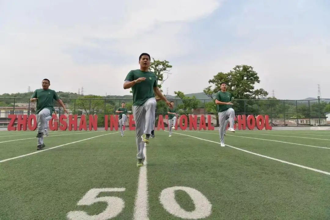 对刘畊宏的描写,刘畊宏很拽的角色