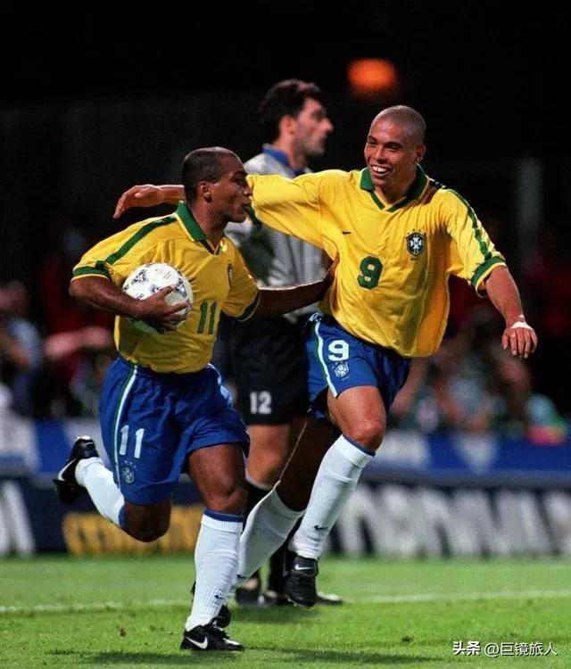 历史最强球星十大排名,巅峰罗纳尔多和巅峰维埃里