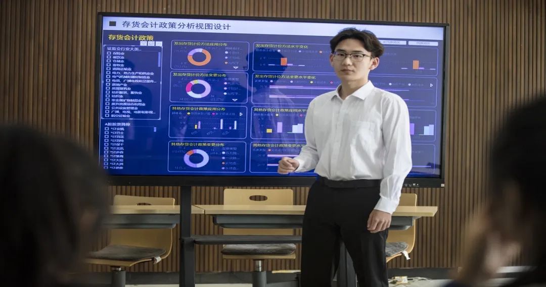 沈阳城市学院连续5年跻身中国顶尖民办大学行列