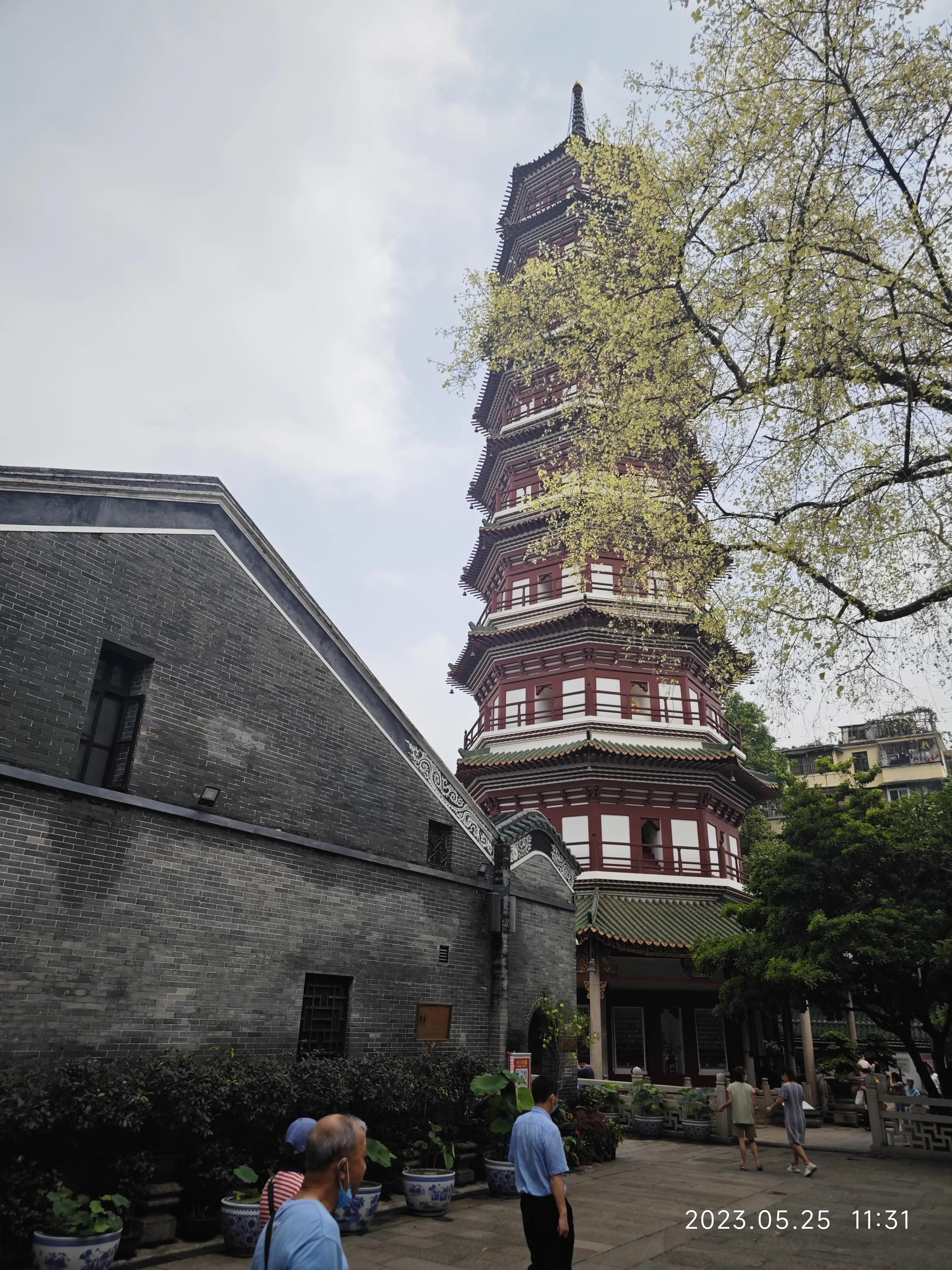 广州六榕寺求什么最灵,广州六榕寺传奇的寺庙