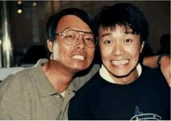 来内地养老的七位港星：农村盖大别墅，免费坐公交，生活很滋润