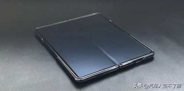 折叠屏手机为什么不出名了,探讨为何折叠屏手机不再那么火了