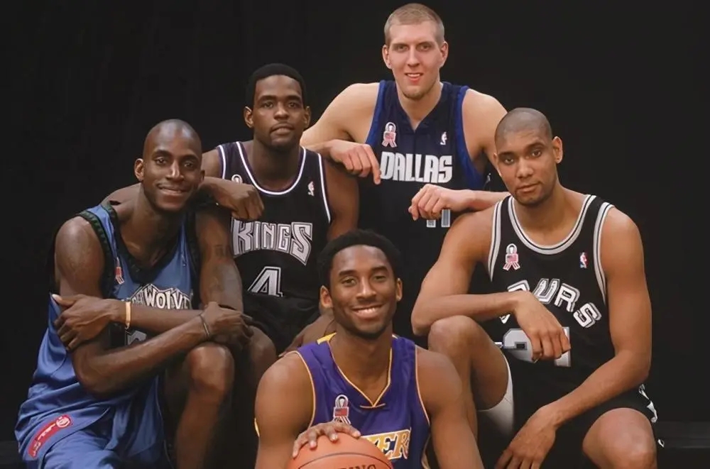 詹姆斯入选20次最佳阵容,詹姆斯连续16次入选最佳阵容