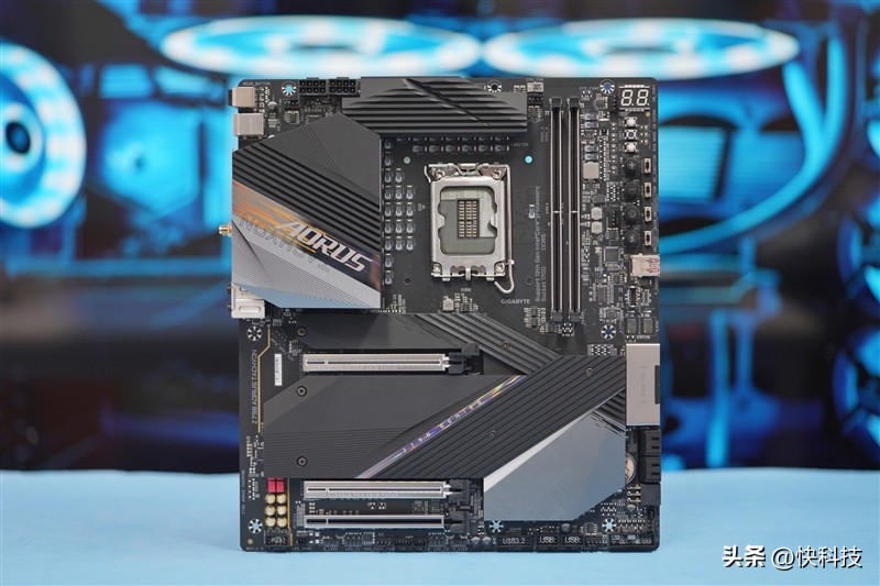 技嘉z790maoruselited5小雕测评,专为跑分而生的显卡