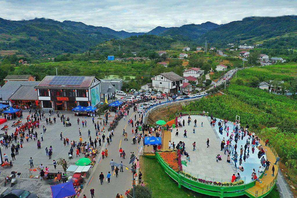 农民工在农村创业门路上干什么好,农村人回乡创业做什么好