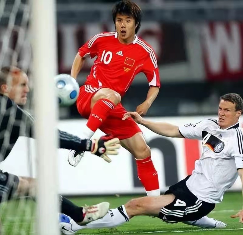 蒿俊闵德甲实力如何评价,蒿俊闵在德甲首发过几次