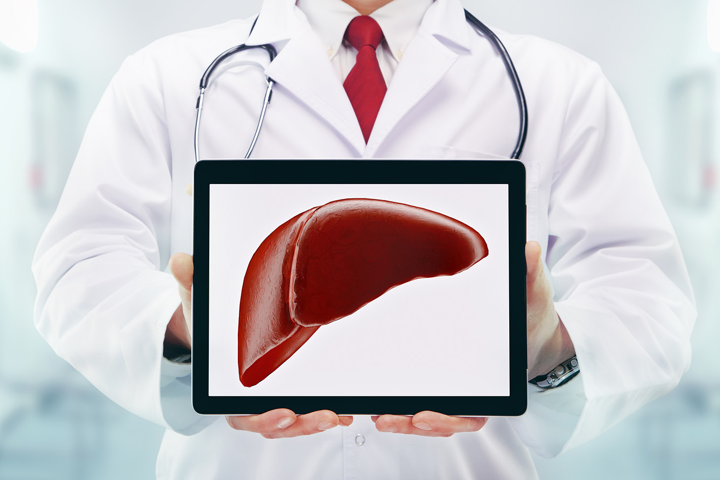 八十岁老人肝癌可以手术风险大吗,肝癌扩散怎么治疗治疗方案是什么