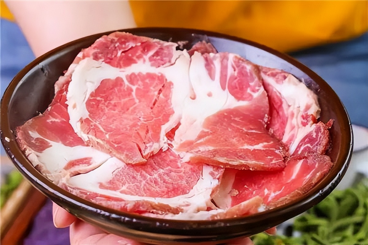 优质蛋白质食物牛奶怎么选择,牛奶蛋白质含量低为什么营养高