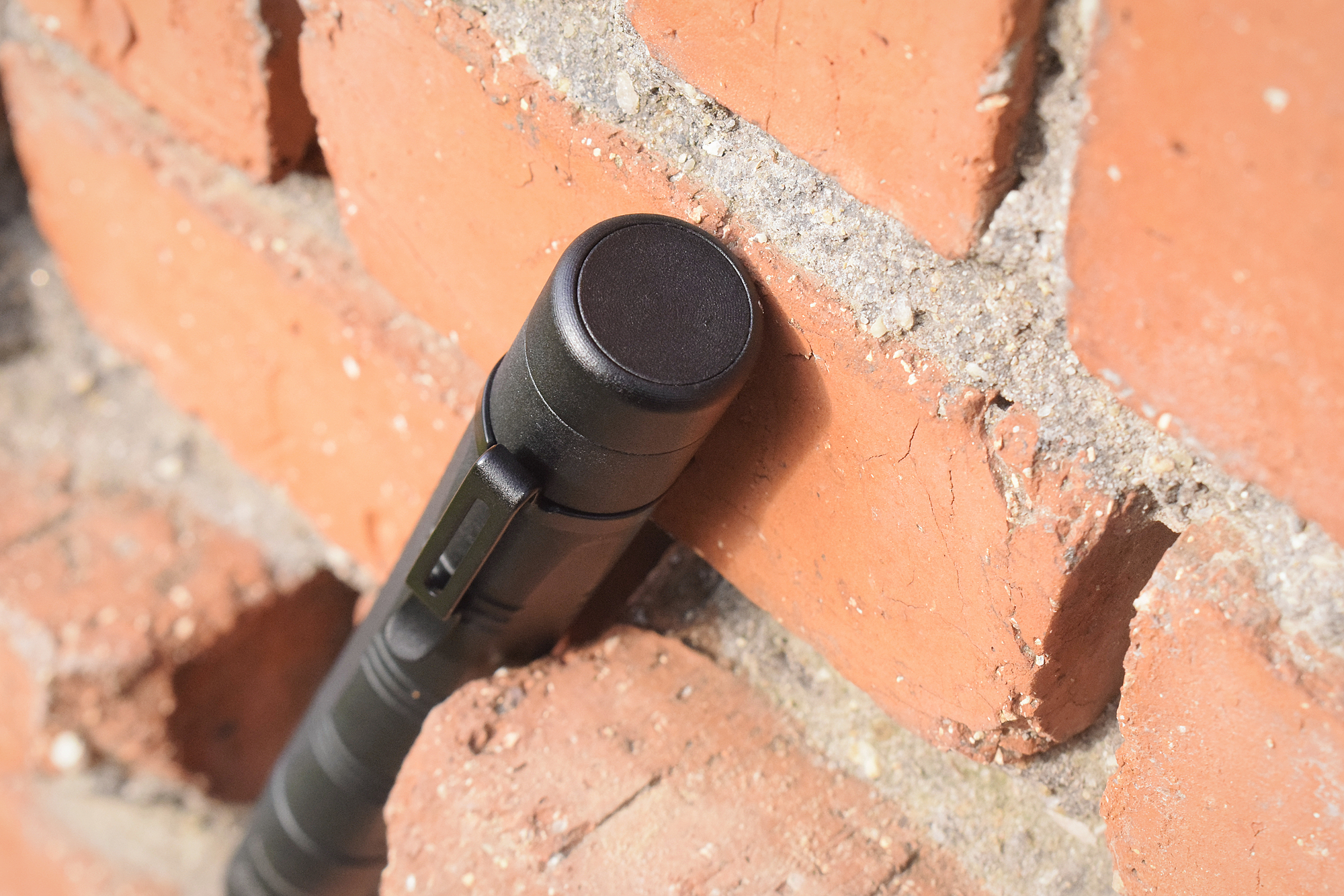 害人之心不可有,防备之器不可无!弘安保罗“侠客”机械*棍甩**体验