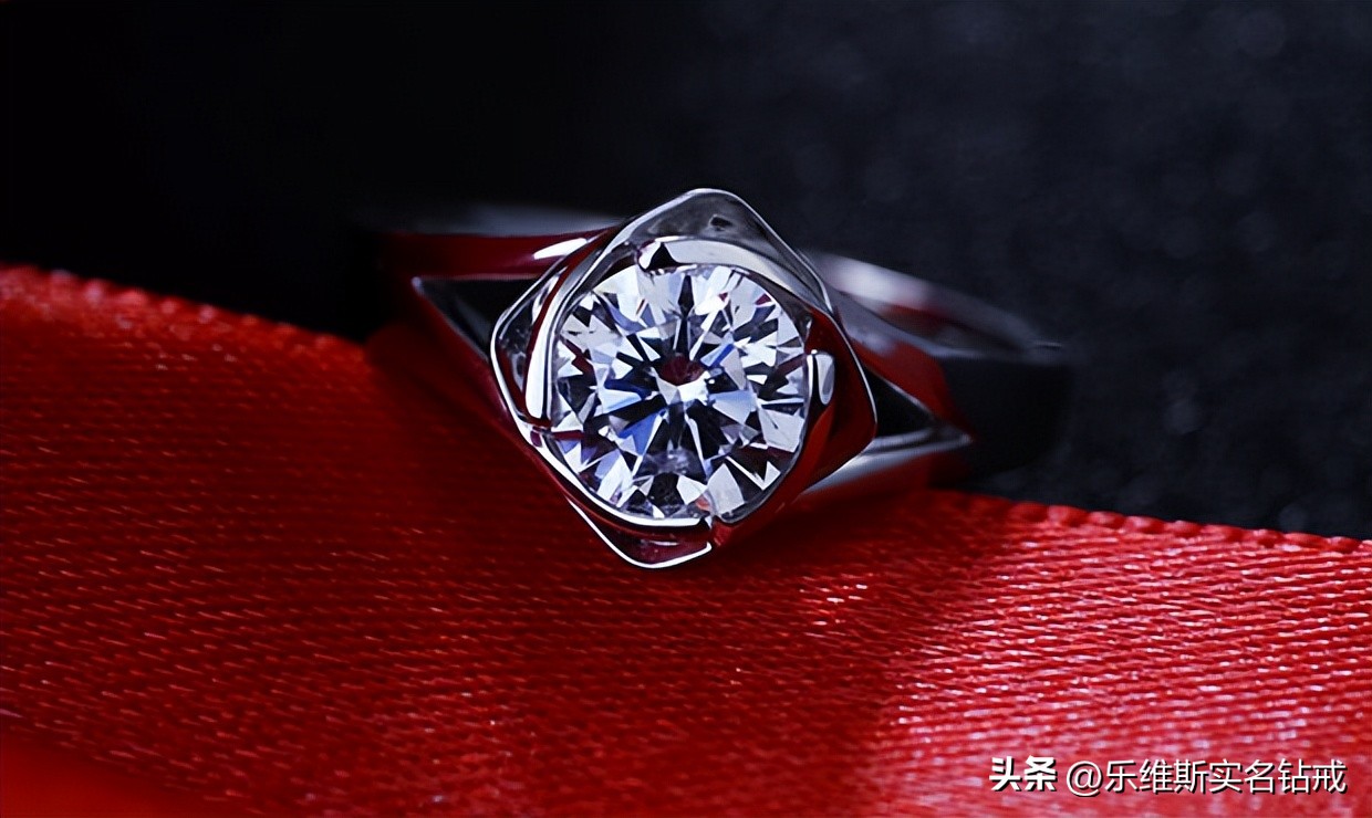 女生铂金戒指选购,铂金戒指价格多少合适