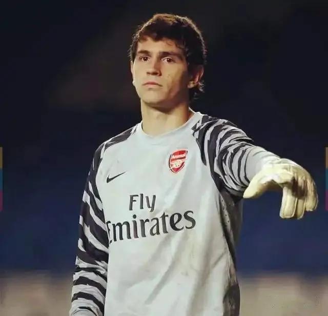 马丁内斯的坎坷经历,马丁内斯一路怎么走过来的